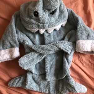 Anthropologie baby shark robe